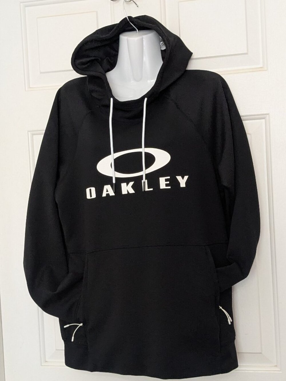 OAKLEY Women's Ellipse Pullover Hoodies Size M Black - Picture 2 of 8